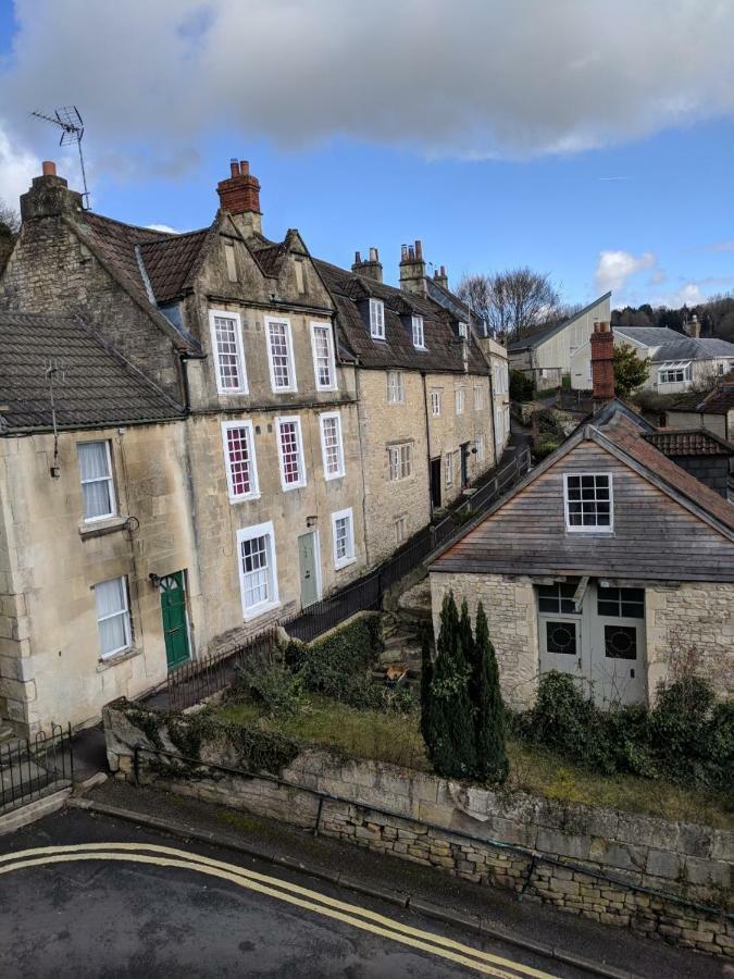 Charming Period Cottage Bath Exterior photo